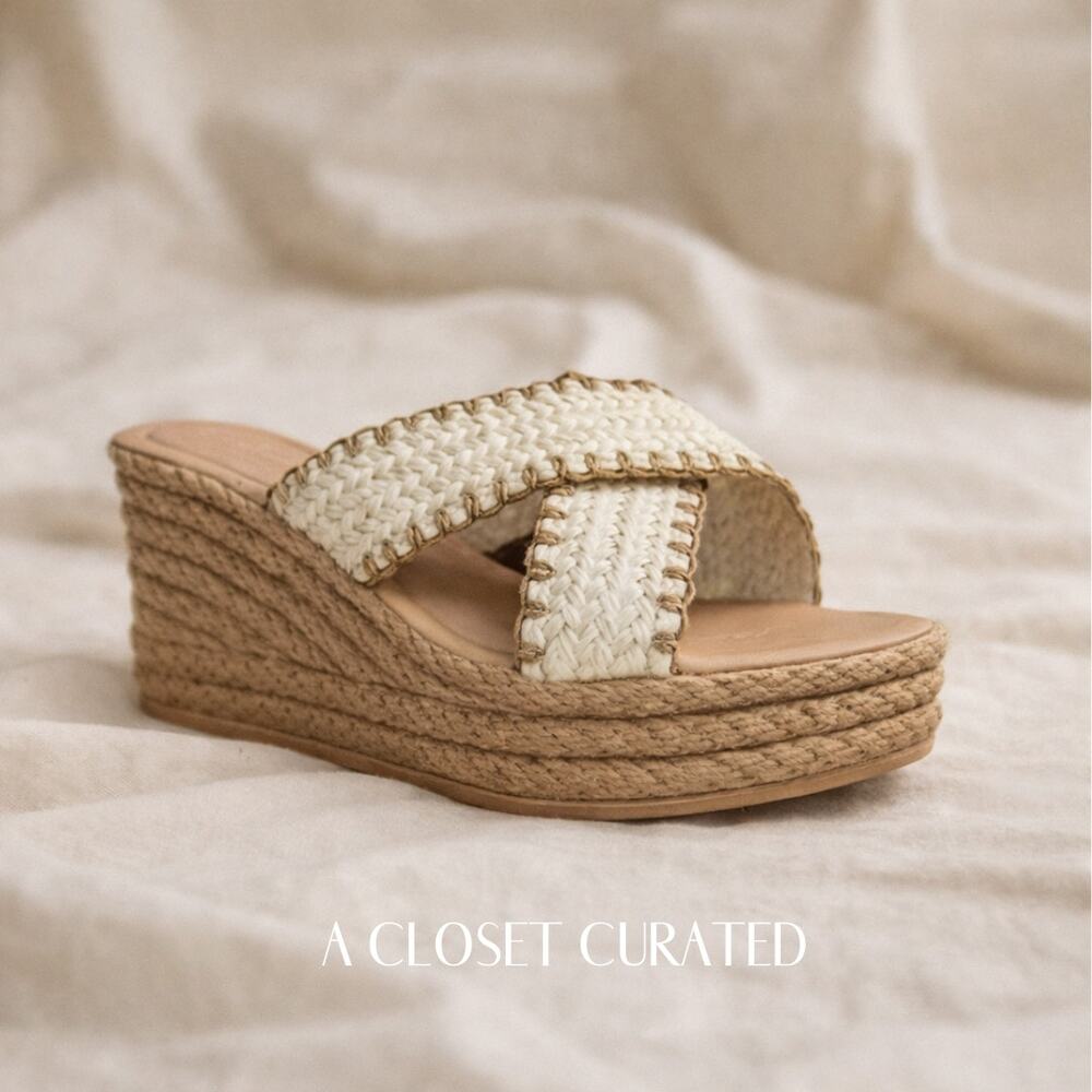 Bella Vita Geo Italy Wedge Sandal 10 NEW